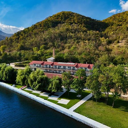Vega Resort Restaurant & Lodge Orşova Exterior foto